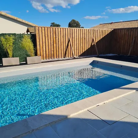 11m2 Piscine Privee Alloggio in famiglia